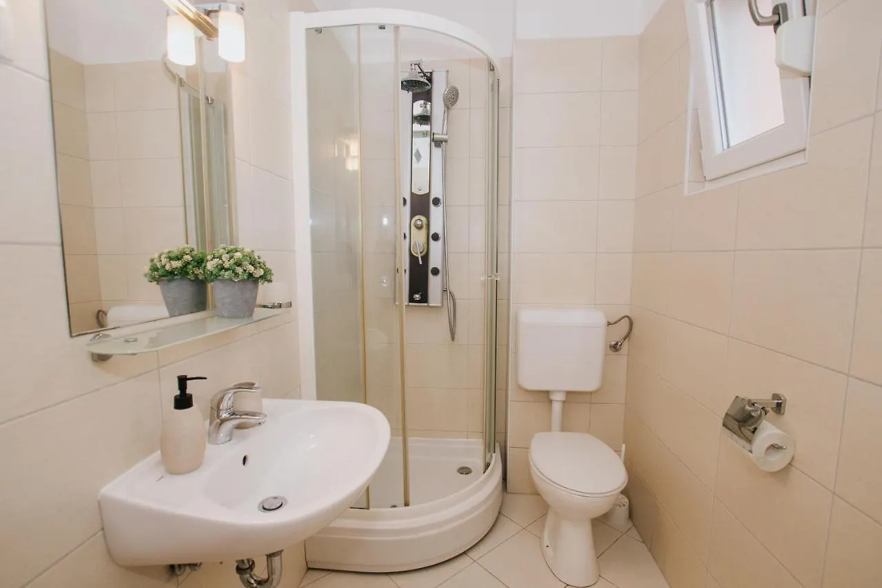 Apartman Sunny Trogir 0*,